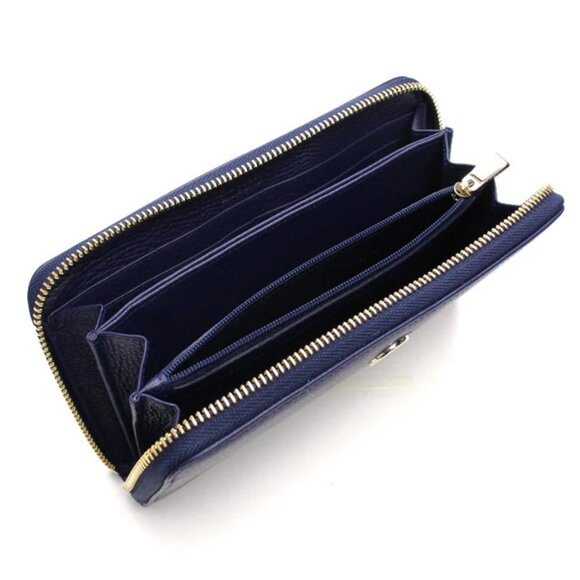 Furla extra large zip around wallet in navy leather. Brand new with tags in box - Picture 4 of 4